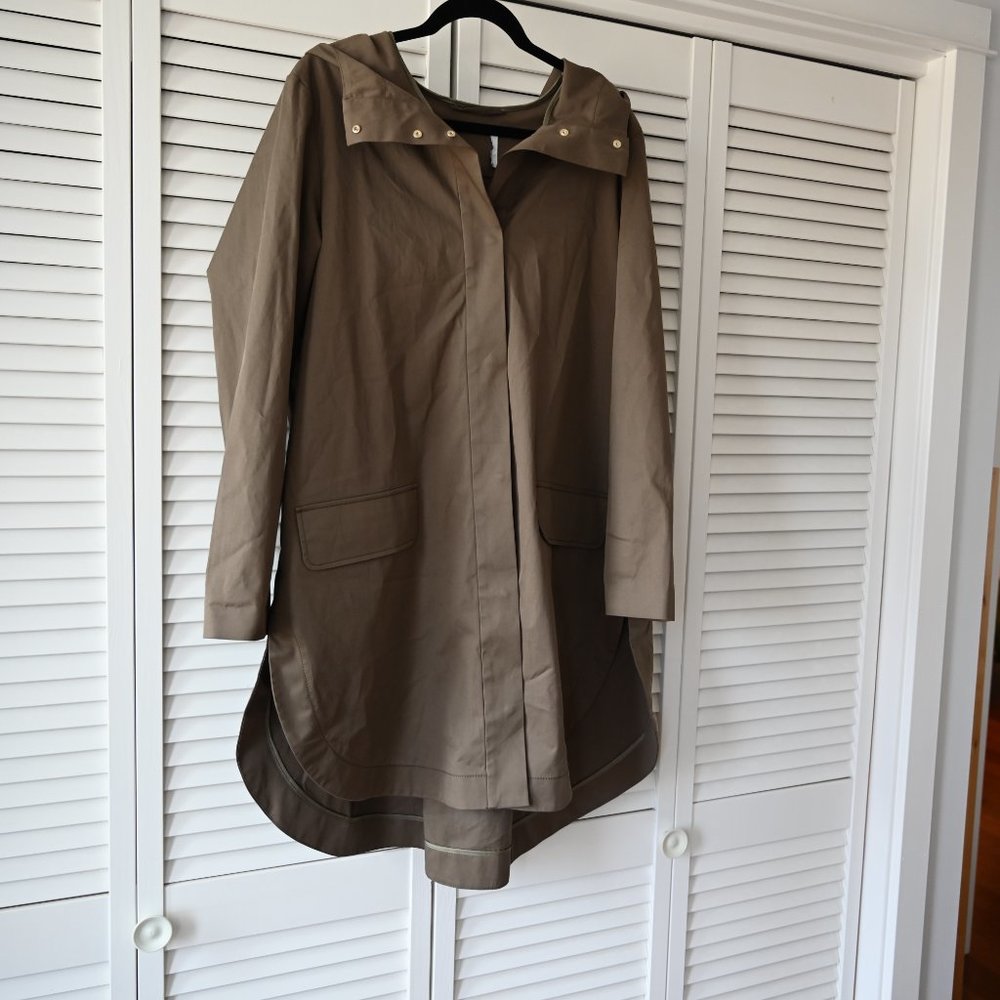 Cuyana Pleat Back Anorak in Brown | Medium - Picture 4 of 16